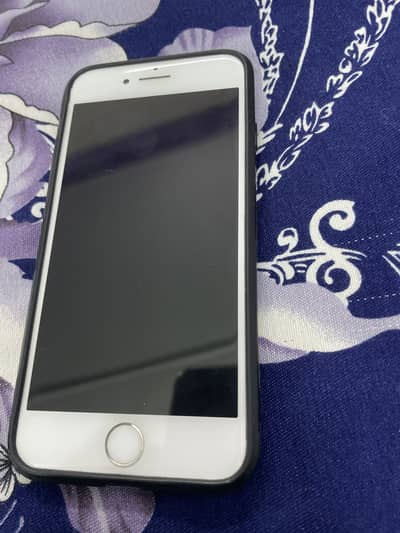 iPhone 7 Golden PTA Approved | 100% Working | Minor Screen Spotq