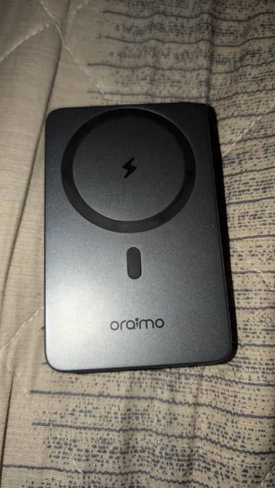 Araimo 10000mAH Power bank Excellent condition