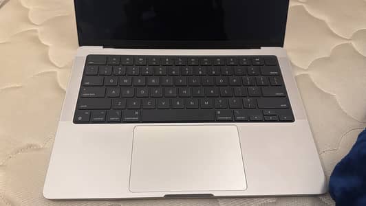 MacBook Pro 14 (2021) M1 Pro | 16GB/512GB | 10/10 Condition — Like New