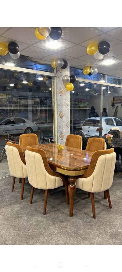 Dining table 6 seater