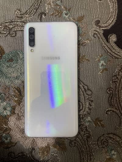 Samsung a50