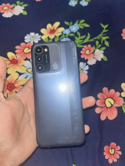 Techno spark 8c (cover free)