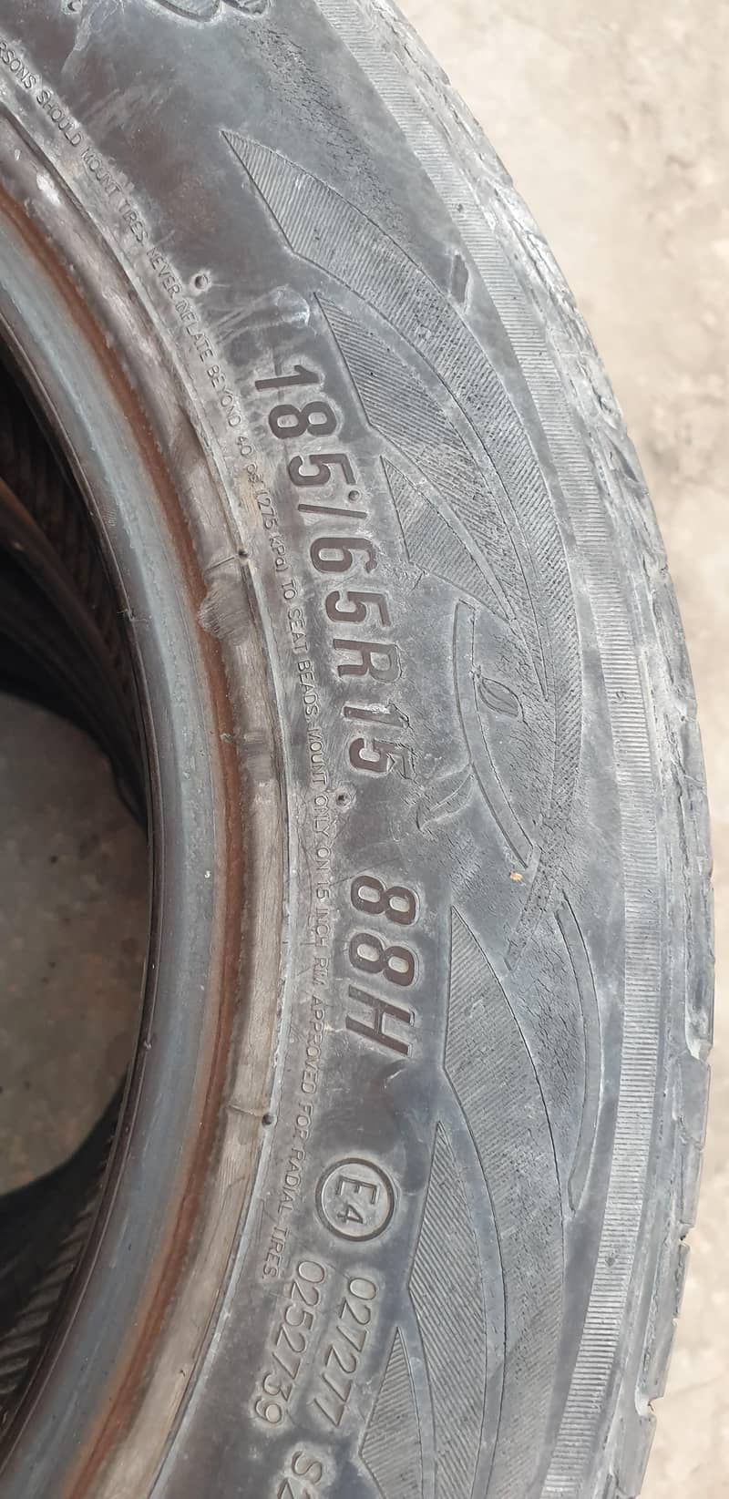 maxis tyre 4