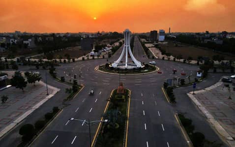 5 MARLA ON GROUND PLOT WALKING DISTANCE FROM BAHRIA TOWN WITH ALL DUES PAID AVAILABLE FOR SALE IN NEW LAHORE CITY