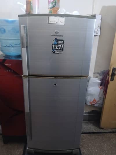 Dawlance Fridge Medium Size