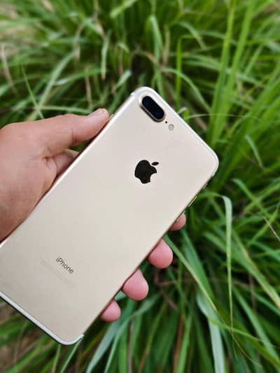 Iphone 7puls 128 GB my WhatsApp number 0329-38-19-821