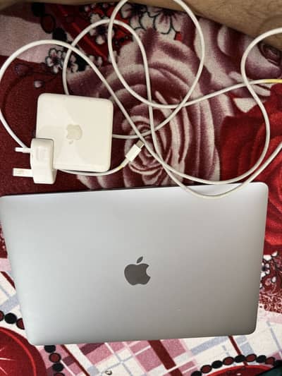 Apple macbook m1 pro 2020