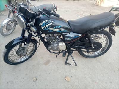 Suzuki GS 150