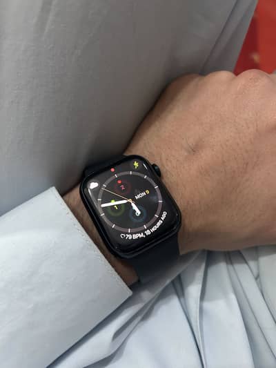 Apple Watch Series 7 gps battery health 86