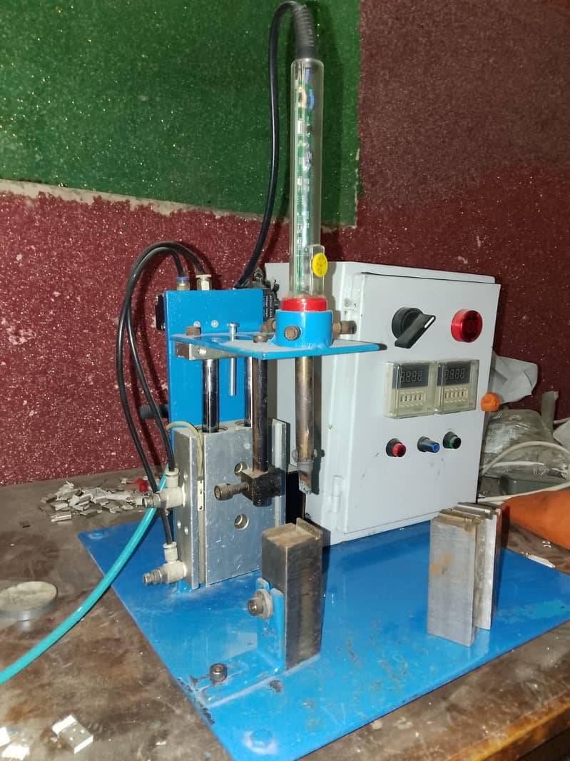 Deta cable machine 0