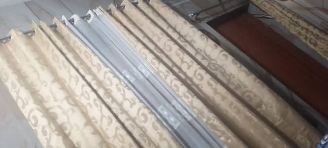 4gloden curtains