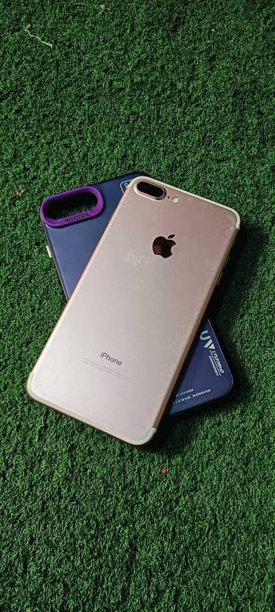 iphone 7 plus 128 GB my WhatsApp number 0329-26-68-929