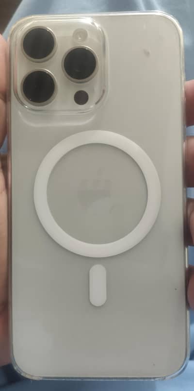 iphone 15 pro max 10/10 full ok