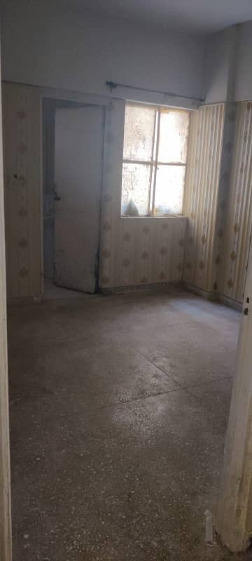 One Bed Lounch Rs 22 Lec