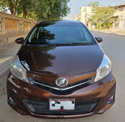 Toyota Vitz Jewela 2012 Registered 2015