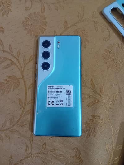 Tecno Camon 40 Pro