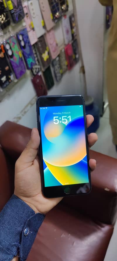 iphone 8 plus 10/10 water pack