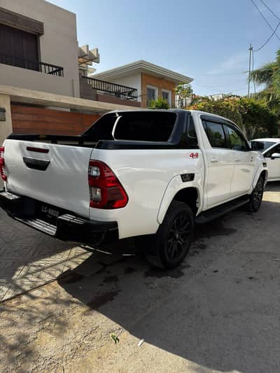 Toyota Hilux Revo GR SPORTS