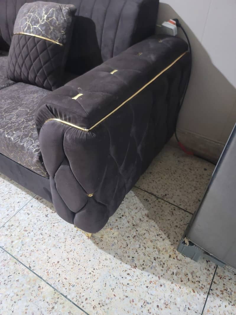 L shape sofa 1