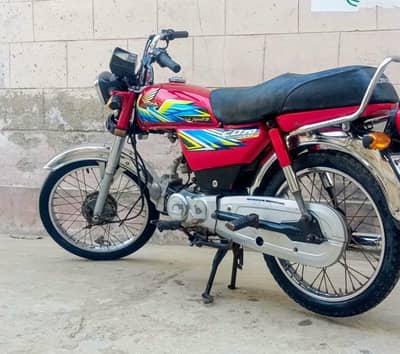 Honda CD 70 2021 model urgent for sale books Mal complett0309/129/0162