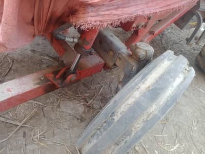 arjent for sale baled 385 tarctor ka