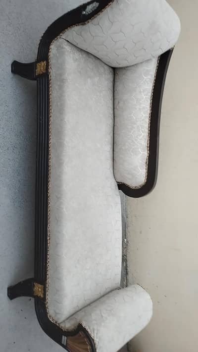 Brand New Dewan only Few months use