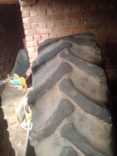 taar for sale 385 tarctor ky 18/4/30