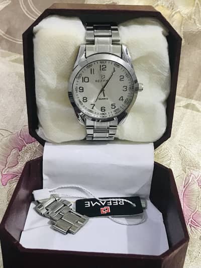 Refame Watch | With box and Card