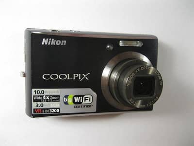 nikon coolpix s610c