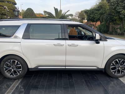 KIA Carnival GLS 2021 (First Owner)
