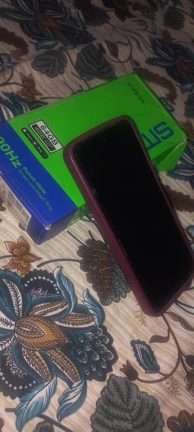 smart 8 only mob and box and back cover 4/64 condition 10/9