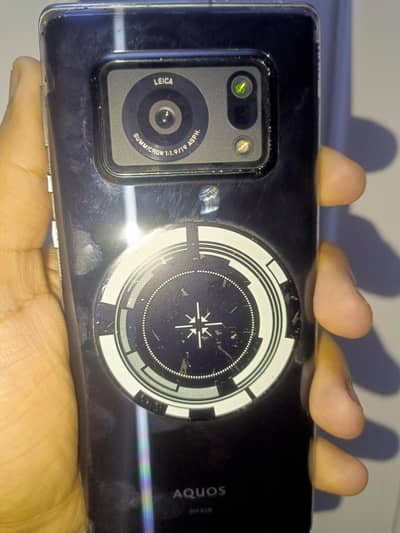 sharp aqous r6 5g pta Mobile Snapdragon 888  has a issue of battery b