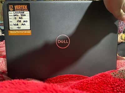 Latitude dell 3310 i3 8th gen 128ssd 4gb pc
