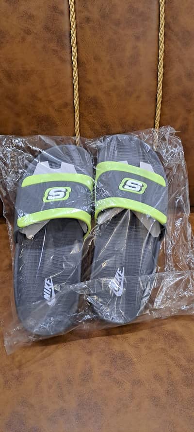 Nike slippers