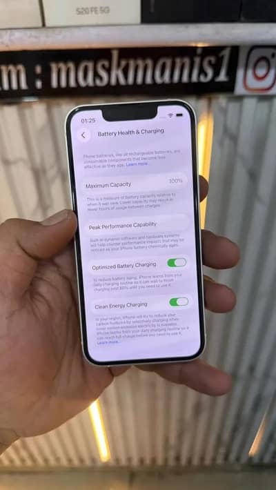 iphone 11 128 GB my WhatsApp 0325========8723===========897