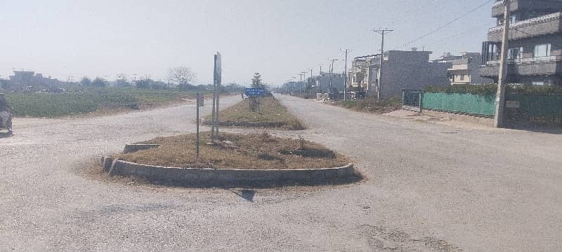 50ft Road Corner Plot 2