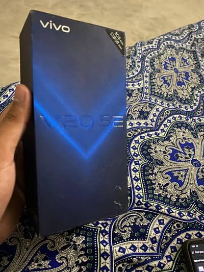 Vivo V20SE