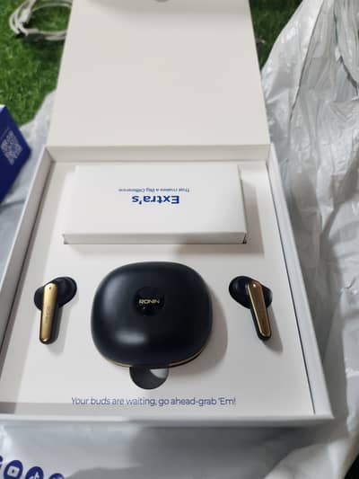 Orignal Ronin Eclipse R-7065 Wireless Earbuds High Base & Long Battery