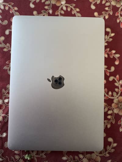 Mackbook Air 2019 core i7