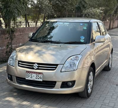 Suzuki Swift DLX 1.3 ABS 2016. Almost Genuine.