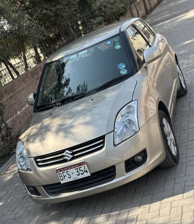 Suzuki Swift DLX 1.3 ABS 2016. Almost Genuine.