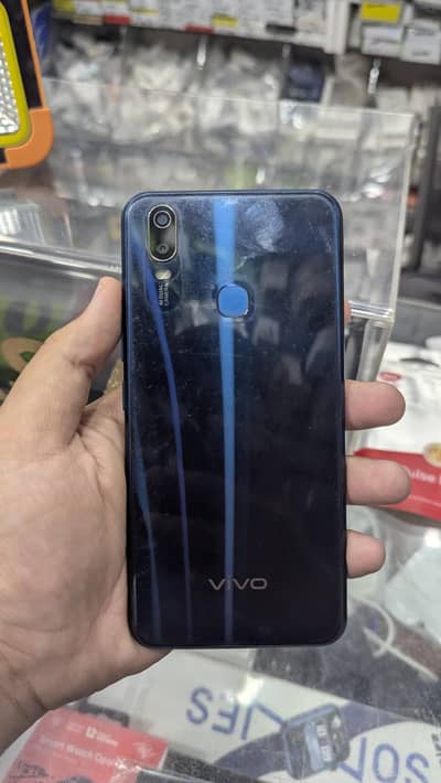 vivo y11
