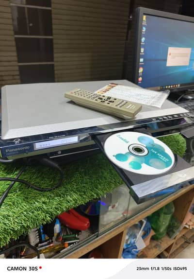 The Panasonic DVD-XV10 is a single-disc DVD player With Remote UK