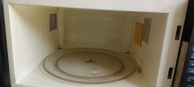 National Microwave oven 03201772541 wtsapp only