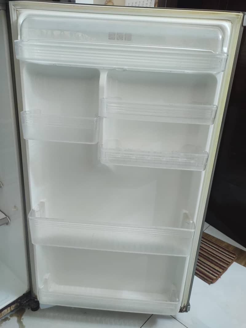 sharp refrigerator 7