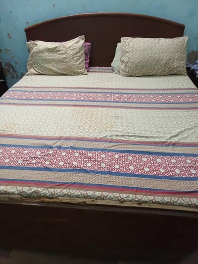 bed with side tables