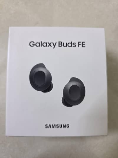 Samsung buds fe box packed