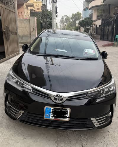 Toyota Corolla Gli 2018 model  Islamabad number