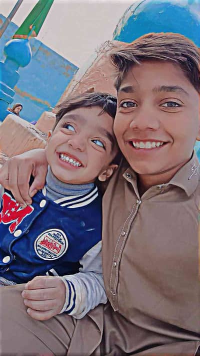 AYAN Khan 