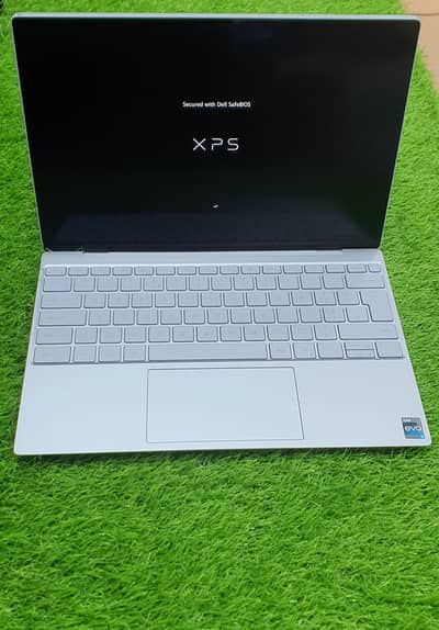 Dell XPS 13 9315 core i5 12th gen 16gb ddr5 RAM  border less dissplay
